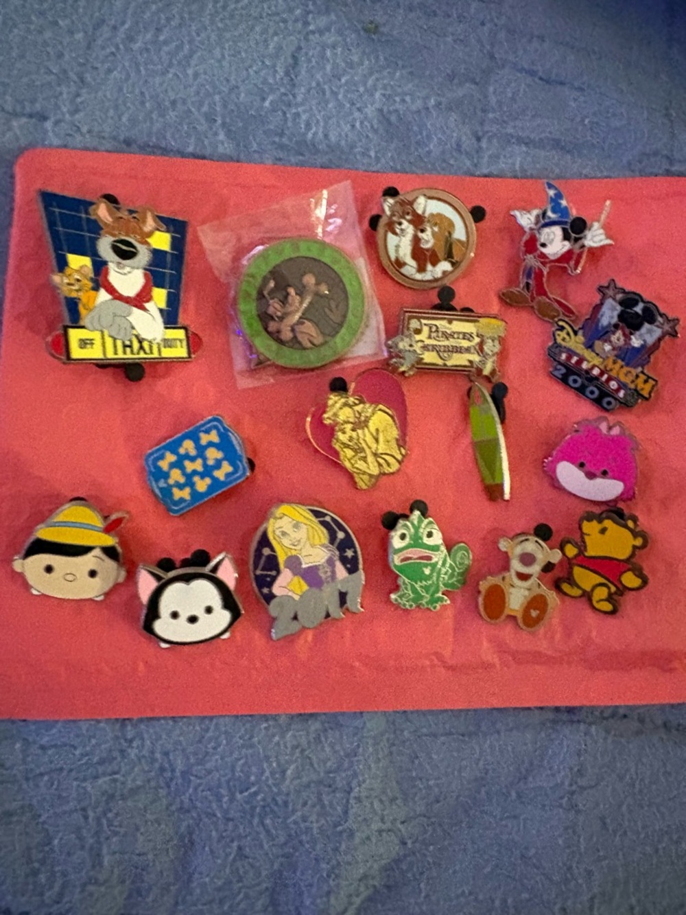 Disney Collectible LE 2000 mystery Character Enamel Pin Lot Colorful Assortment